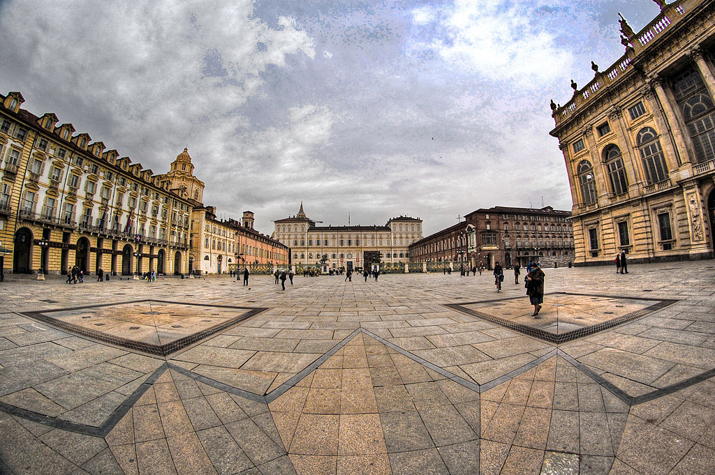 piazza castello torino