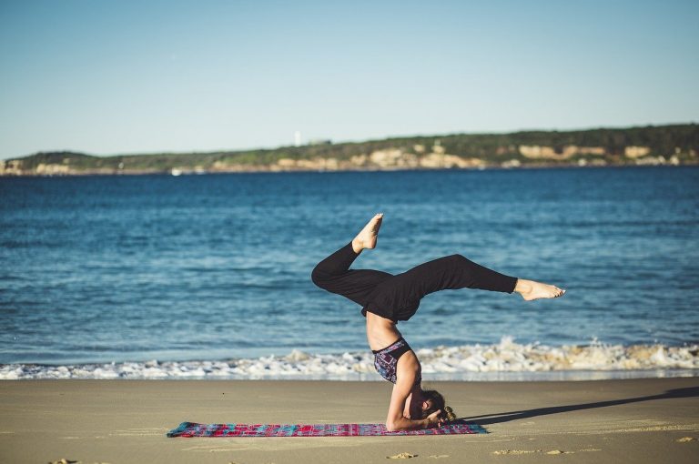 guadagnare viaggiando insegnante yoga