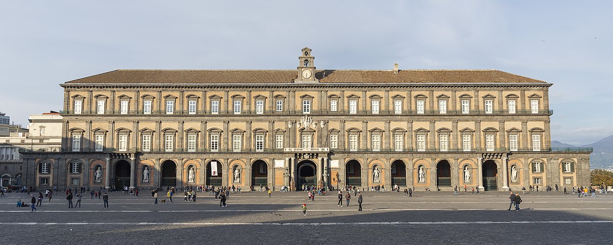 simboli di Napoli Palazzo Reale

