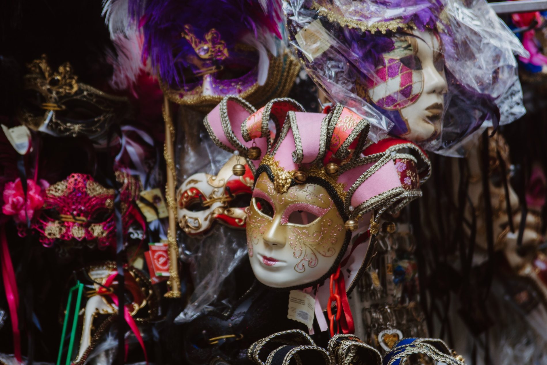 Maschere di Carnevale: tra tradizione italiana e commedia dell'arte